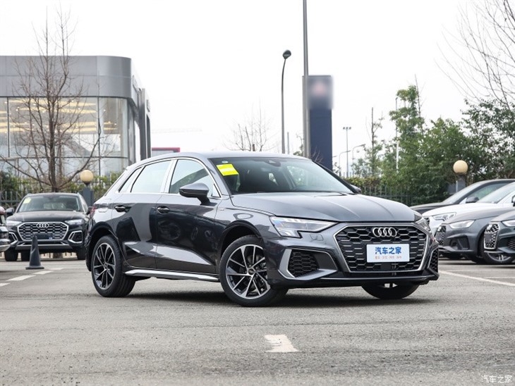 Audi A3 2023 SPORTBACK Fashion