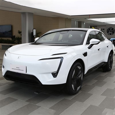 Avita 11 HarmonyOS aizmugures piedziņas SUV